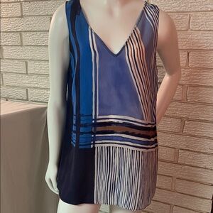 Nic + Zoe Blue Geometric Silk blend Sleeveless Top